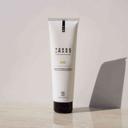 Nourishing Irrévérence hair care shampoo