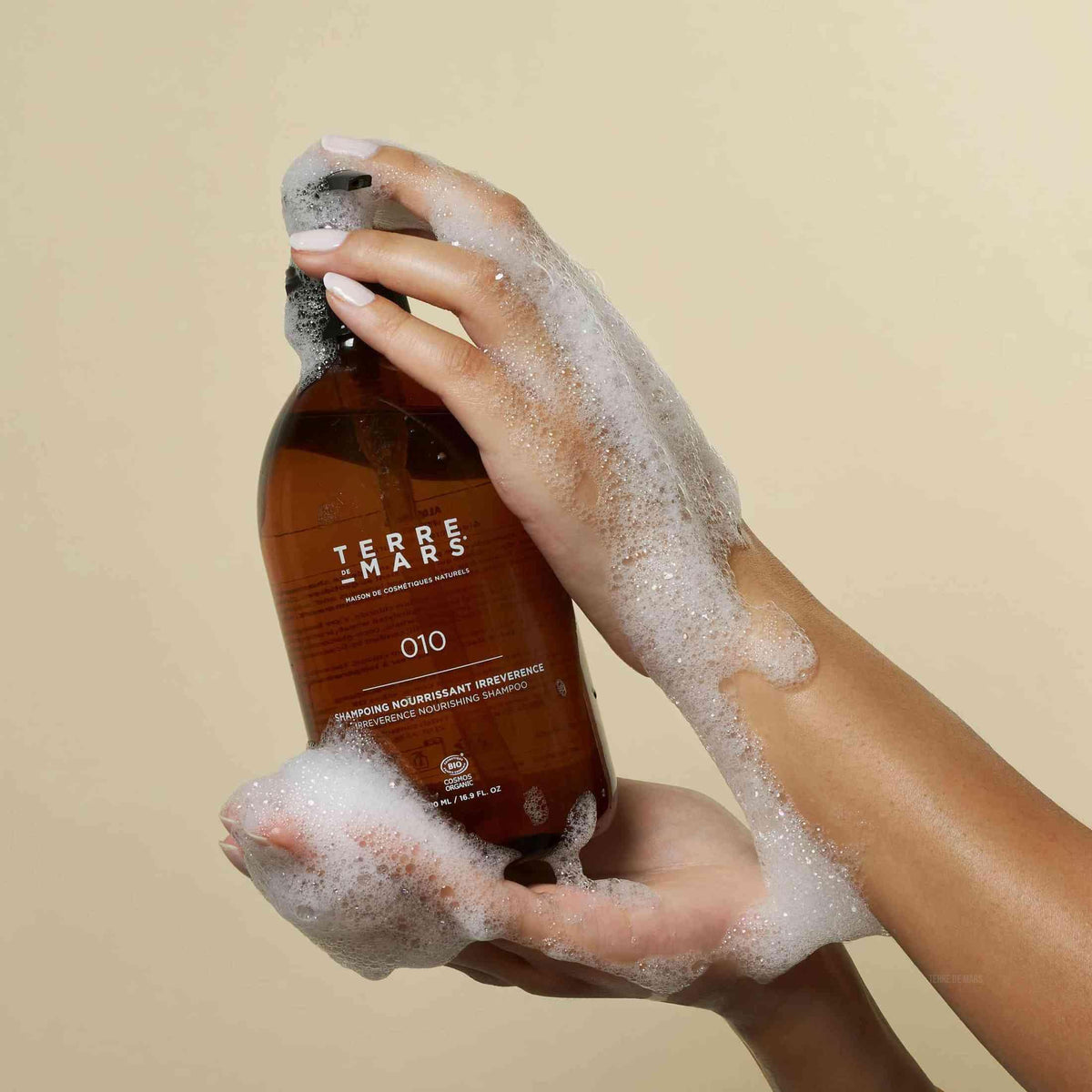 Nourishing Irrévérence Shampoo Hair Care