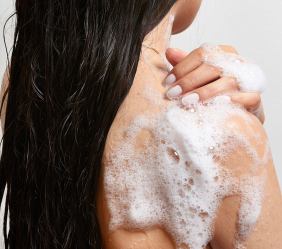 Gel Lavant Corps et Cheveux Irrévérence Soins cheveux