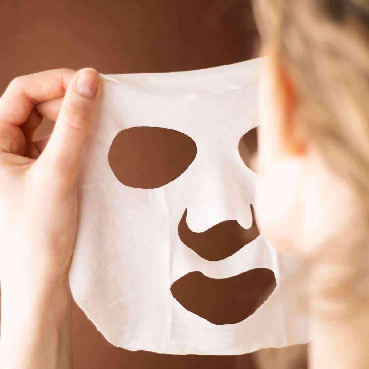 Milky Cotton Cotton Mask — Bag (alternate)