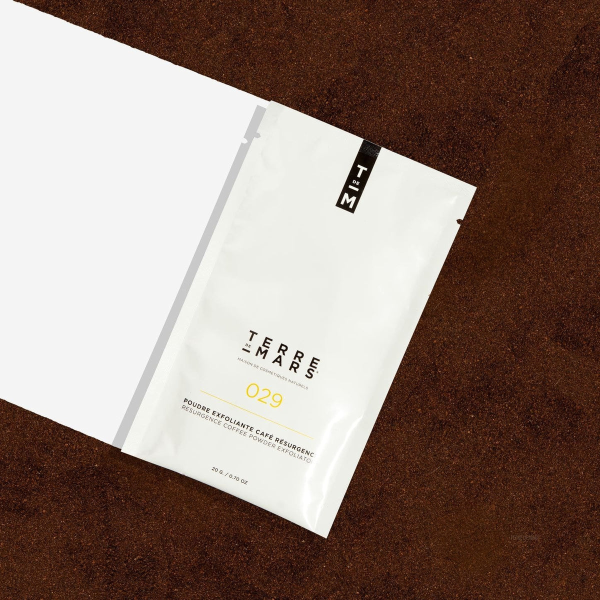 Résurgence Coffee Exfoliating Powder for body and hands
