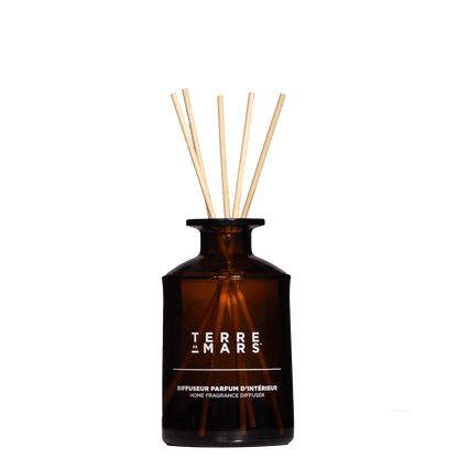 041 Révélation Home Fragrance Diffuser - For large spaces, this 200ml diffuser with six rattan reeds creates a unique scent in your home for 3 to 4 months. This fragrance is made with raw materi