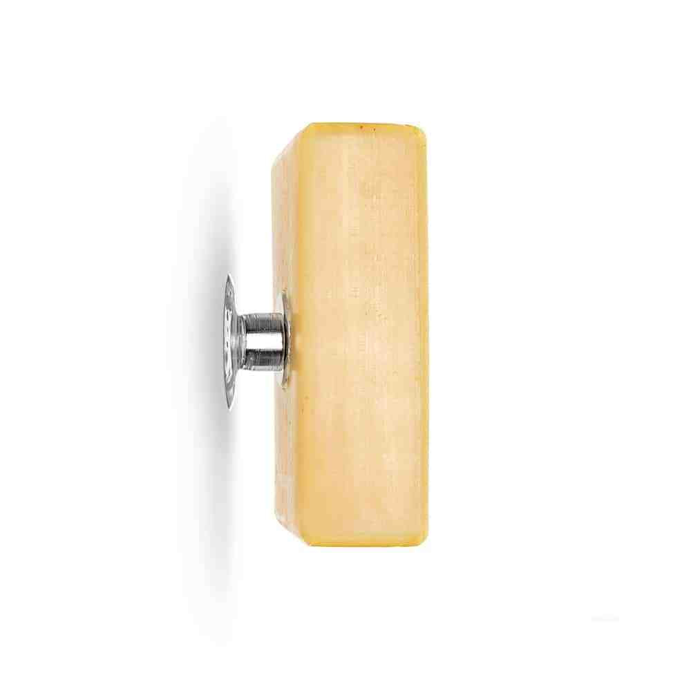 Porte Savon Aimanté - Porte savon aimanté avec ventouse pour les produits solides Terre de Mars. Il permet de faire sécher les produits prolongeant ainsi leur durée de vie.