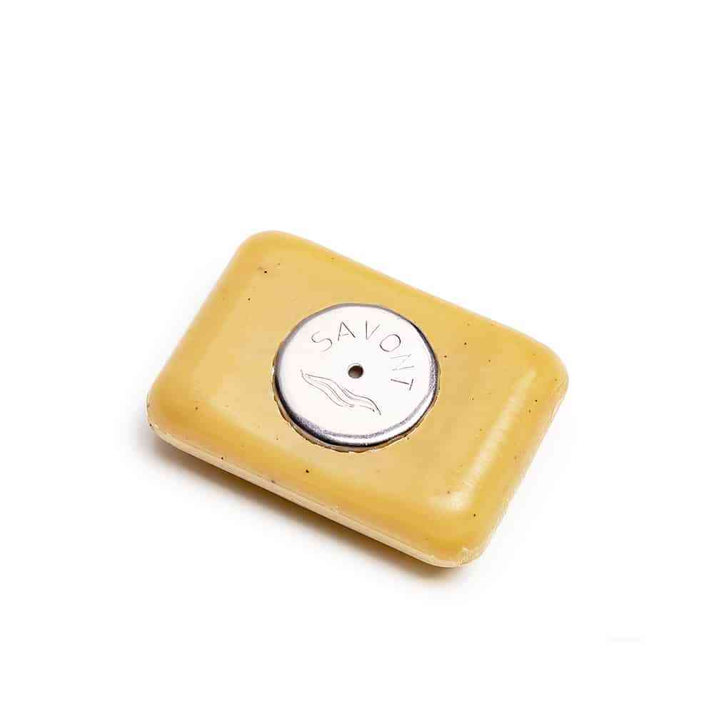 Porte Savon Aimanté - Porte savon aimanté avec ventouse pour les produits solides Terre de Mars. Il permet de faire sécher les produits prolongeant ainsi leur durée de vie.